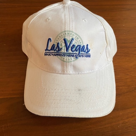 Las Vegas What Happens Here Stays Here Destination Hat - Picture 2 of 4